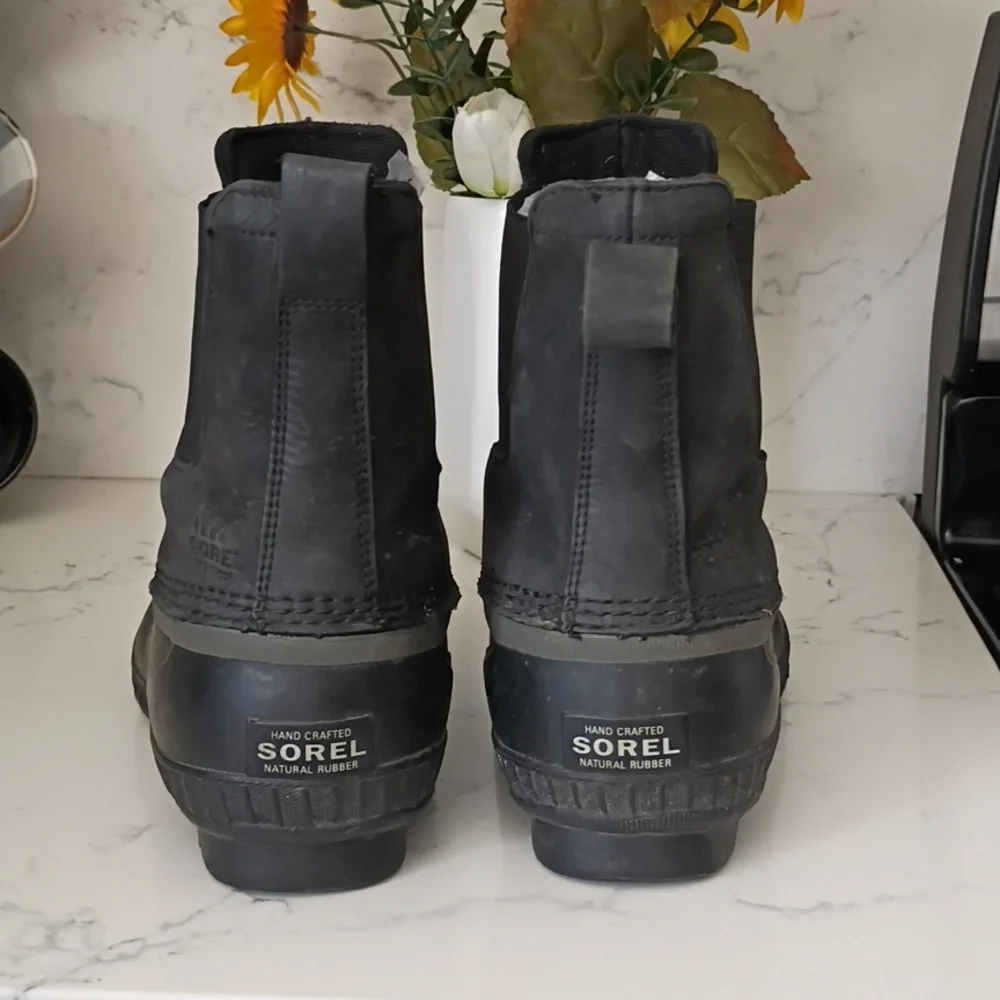 Sorel Men's Black and Gray Rain Boots